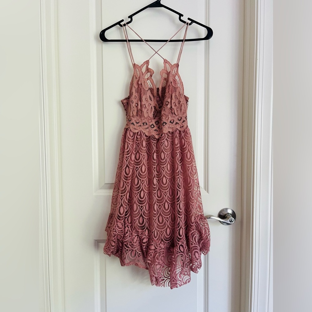 Free People Dress Womans XS Pink Adella Burnout Lace Flowy Ruffles Boho Fairy